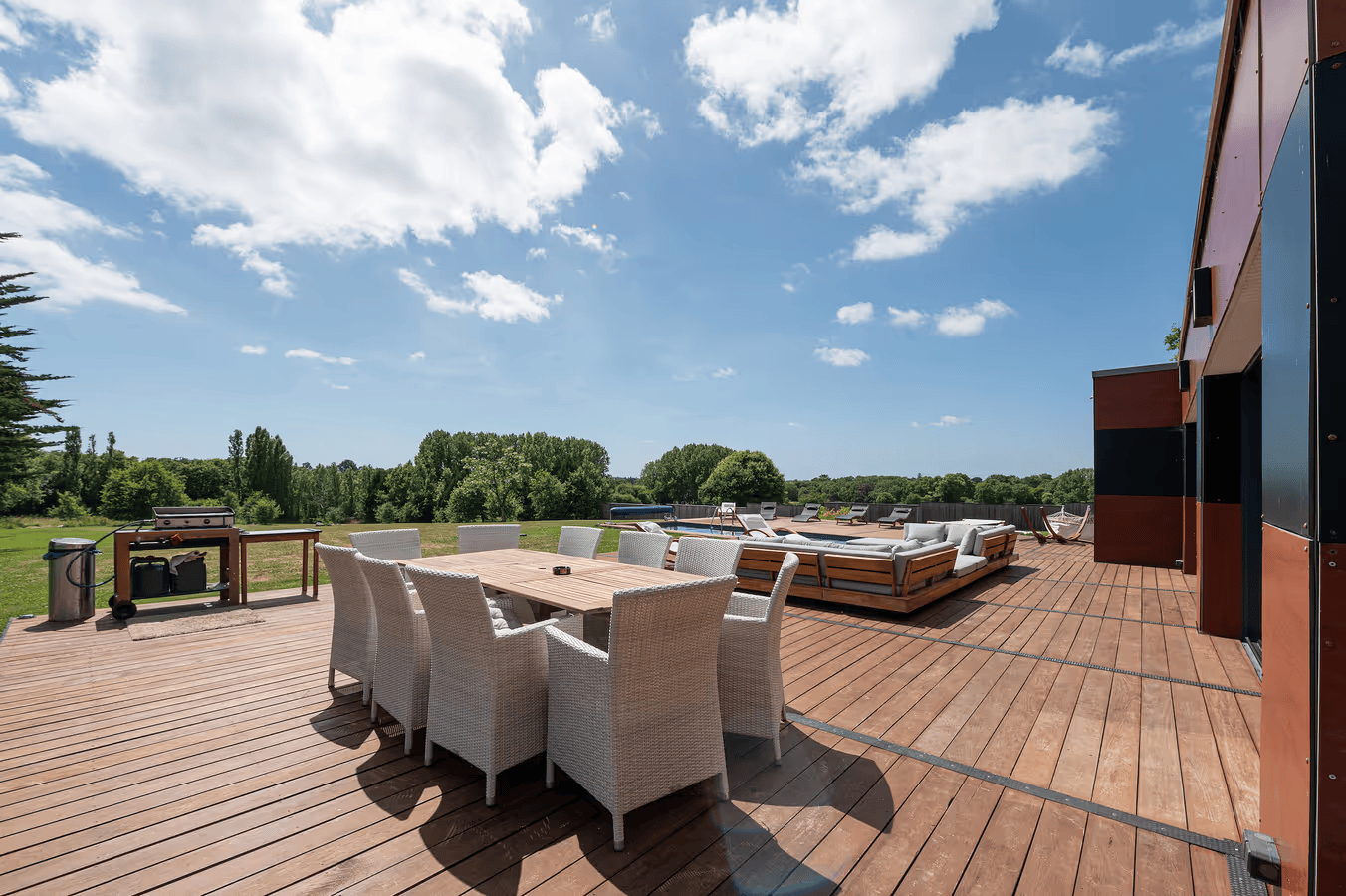 Salon extérieur lounge sur le deck